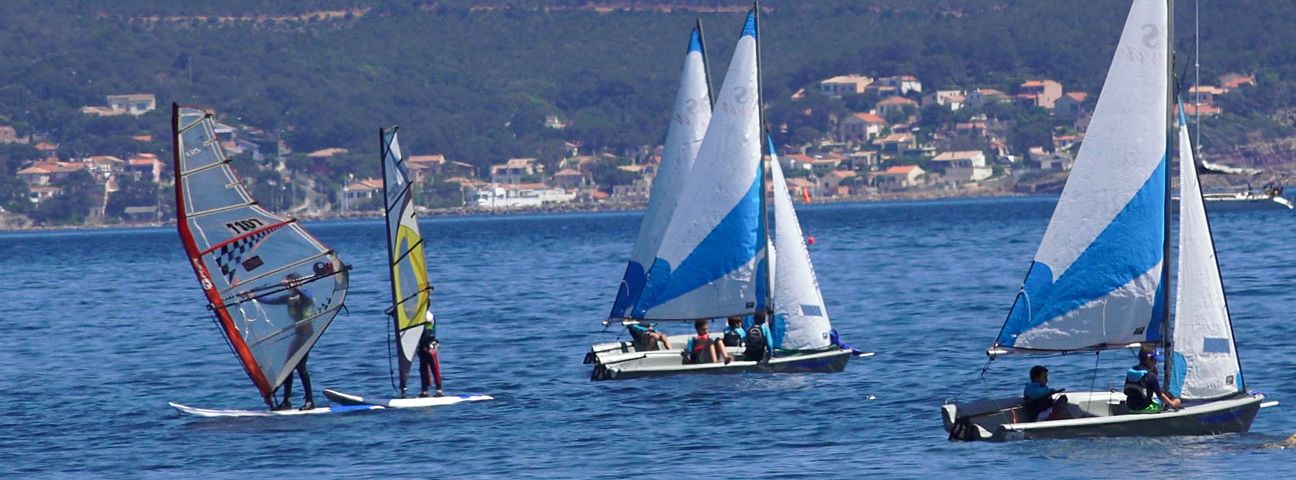 Couverture du club YACHT CLUB TOULON