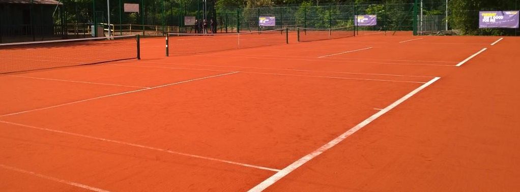 Couverture du club TENNIS OLYMPIQUE POURRIERES